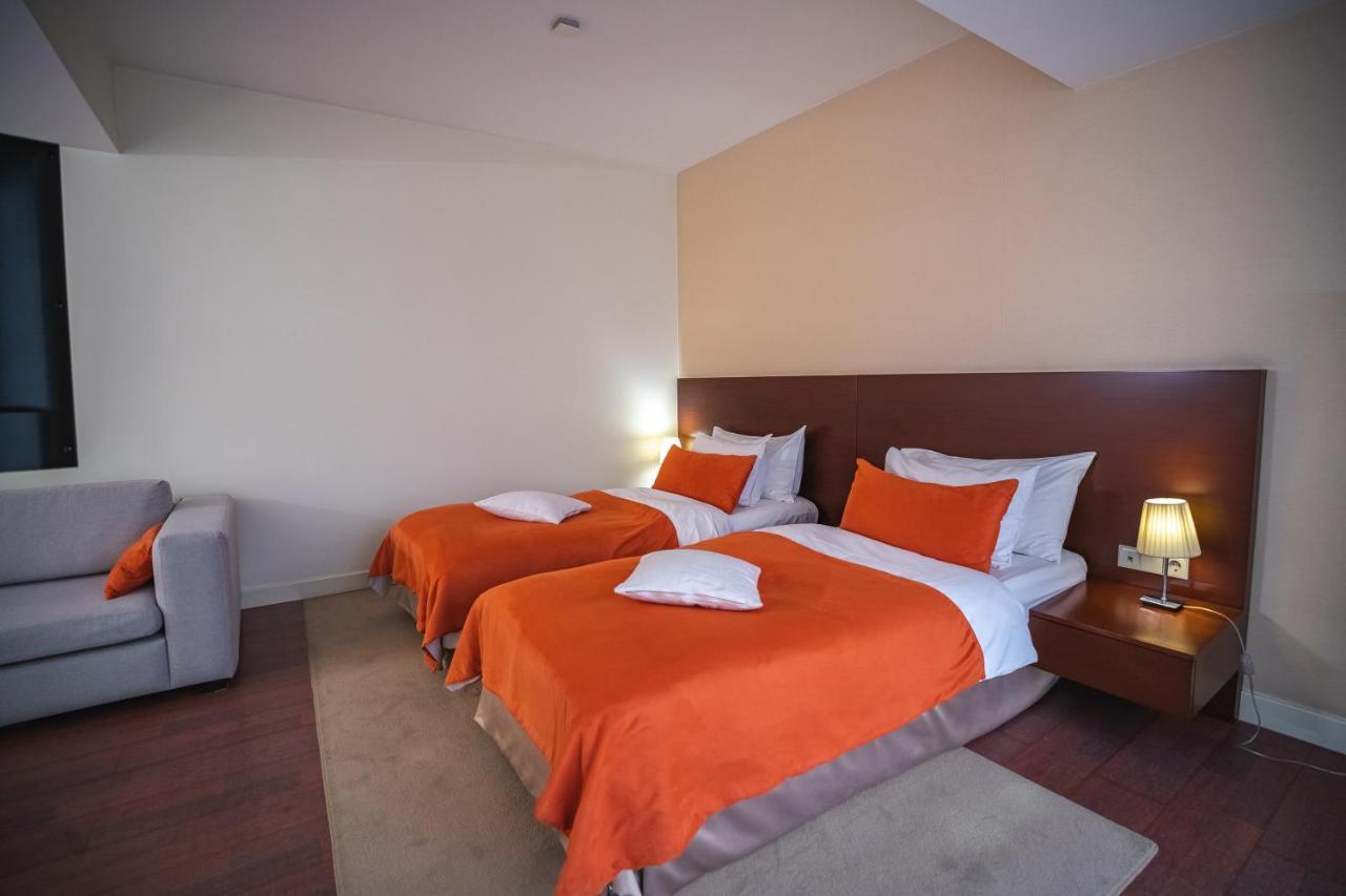 Park Hotel Αλμάτι Εξωτερικό φωτογραφία