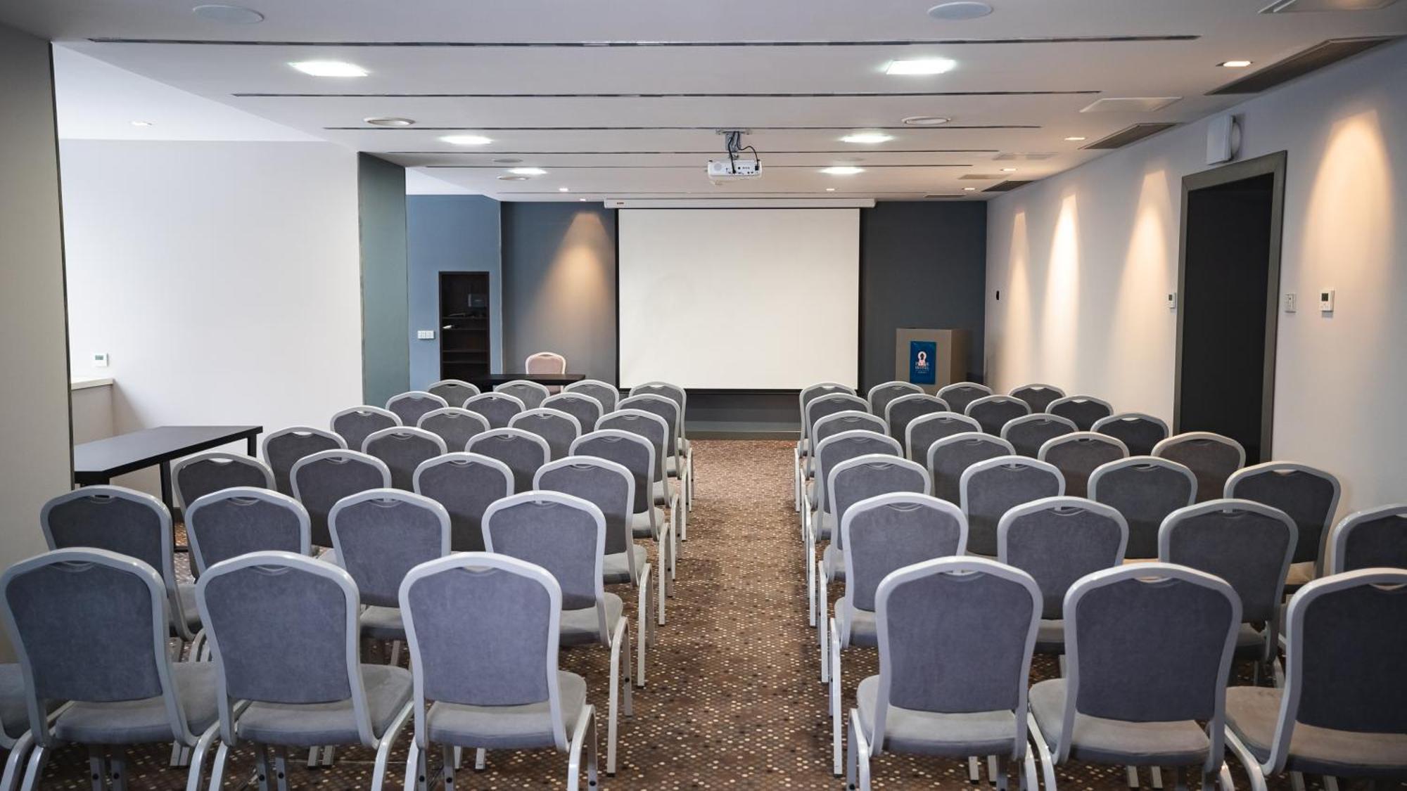 Park Hotel Αλμάτι Εξωτερικό φωτογραφία