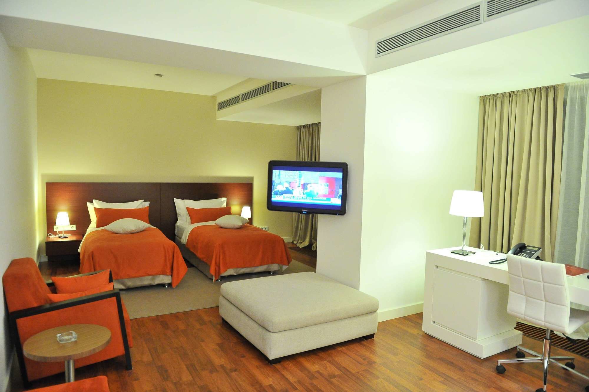 Park Hotel Αλμάτι Εξωτερικό φωτογραφία